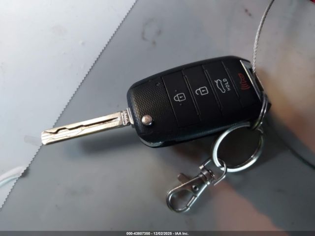 Kia Optima Lx Image 7