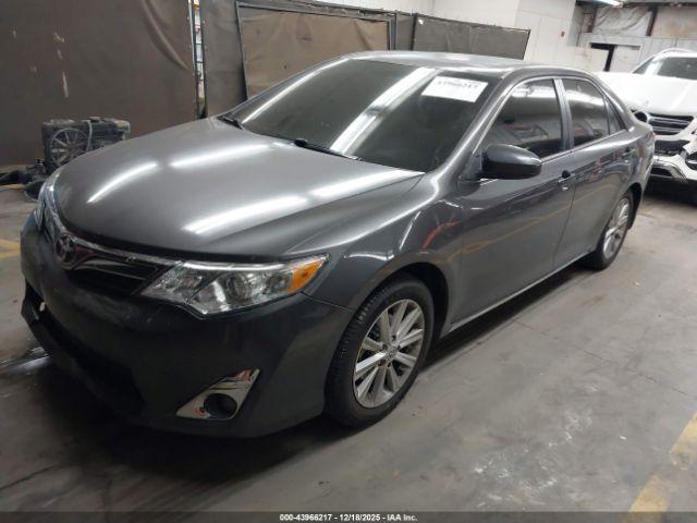 Toyota Camry Xle Image 5