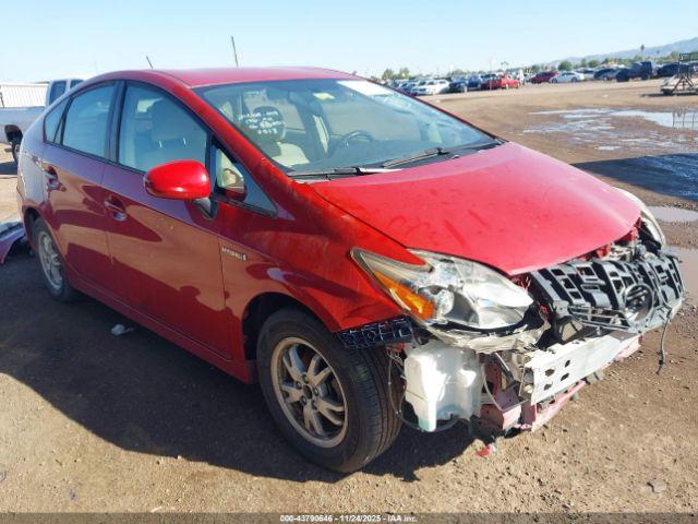  Salvage Toyota Prius