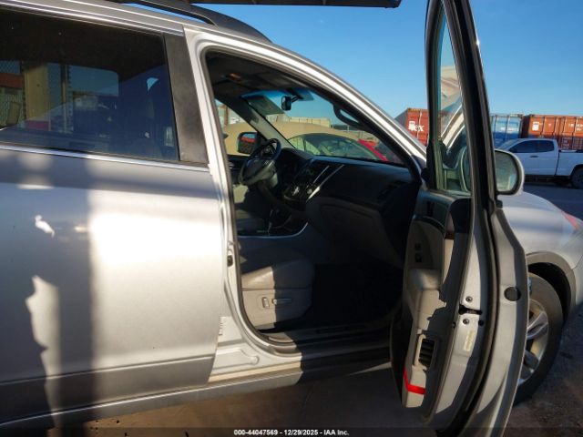 Hyundai Veracruz Limited Image 7