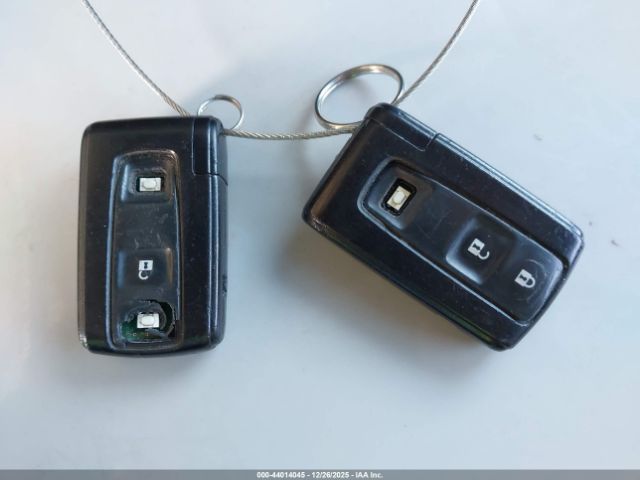 Toyota Prius Image 8