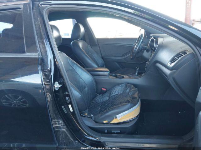 Kia Optima Sxl Turbo Image 10