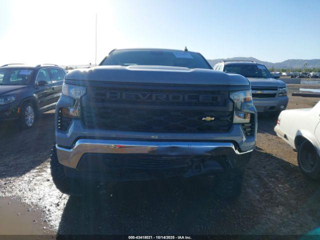 Chevrolet Silverado 1500 4wd  Standard Bed Wt Image 2