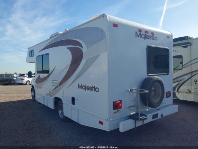 Ford E-350 Standard Image 10