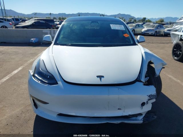 Tesla Model 3 Rear-wheel Drive Image 14