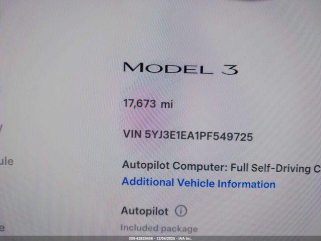 Tesla Model 3 Rear-wheel Drive Image 17