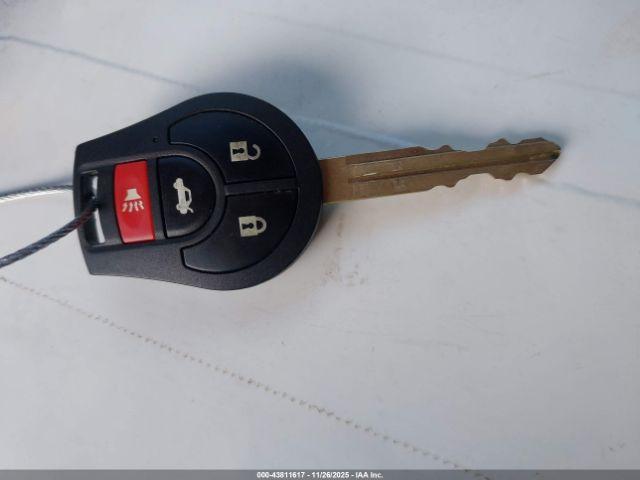 Nissan Versa 1.6 Sv Image 6