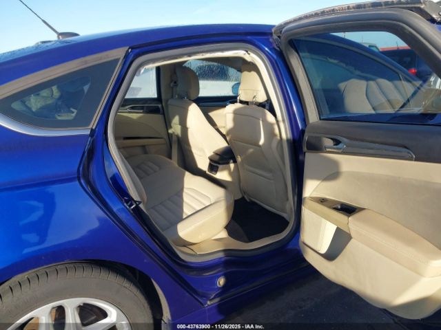 Ford Fusion Se Image 11