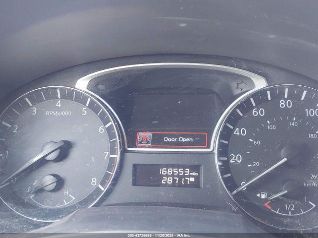 Nissan Altima 2.5 S Image 3