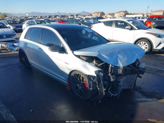  Salvage Volkswagen Golf