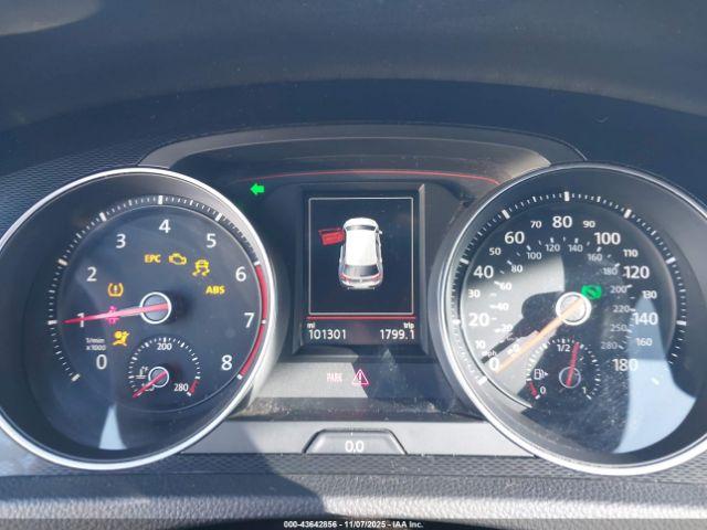 Volkswagen Golf Image 6