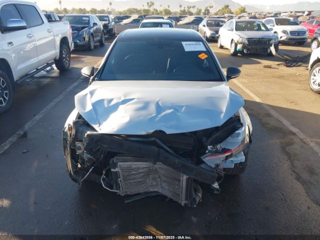 Volkswagen Golf Image 10