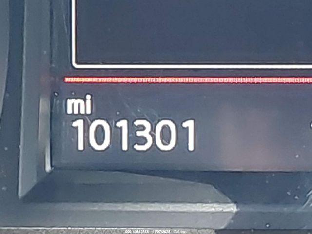 Volkswagen Golf Image 13