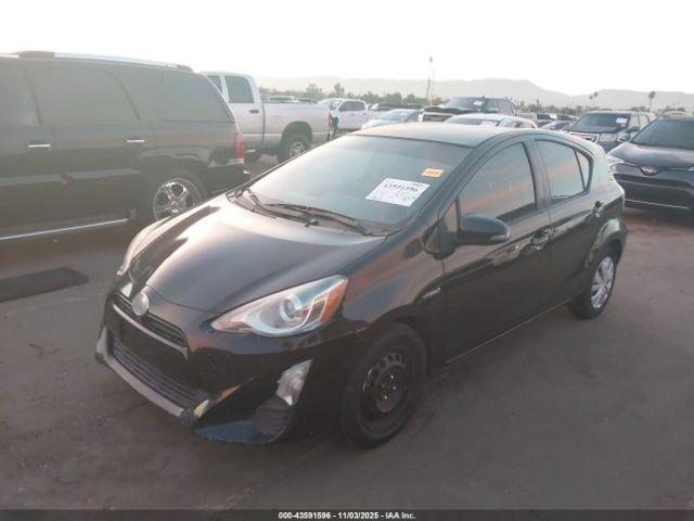 Toyota Prius c Two Image 17