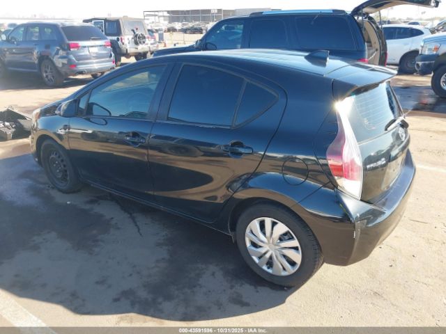 Toyota Prius c Two Image 3