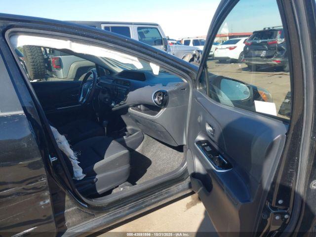 Toyota Prius c Two Image 15