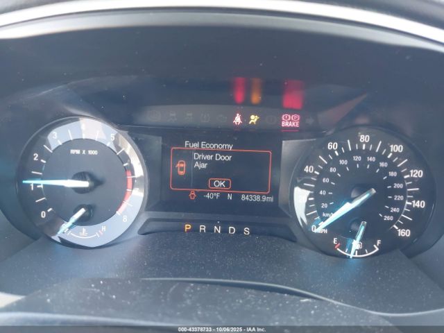 Ford Fusion Se Image 8