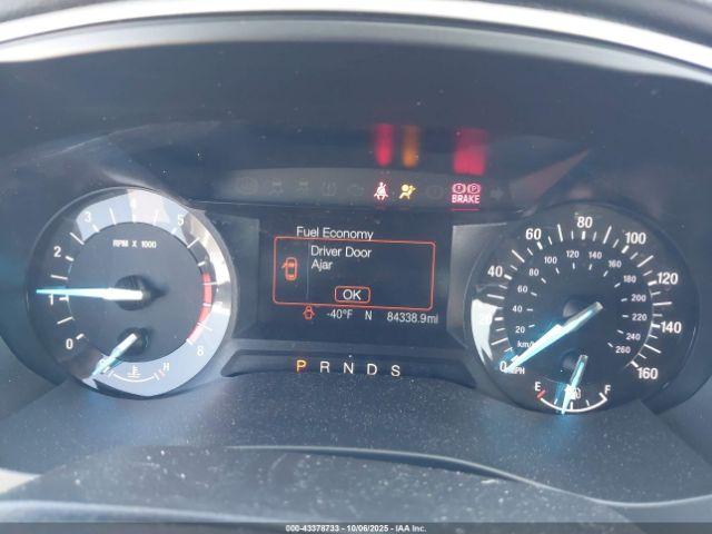 Ford Fusion Se Image 8