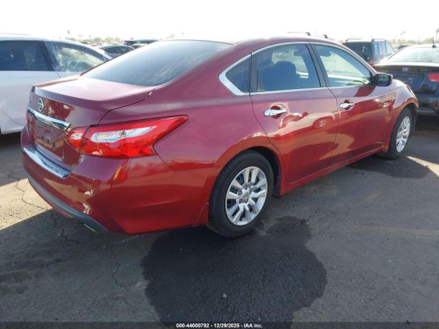 Nissan Altima 2.5 S Image 4