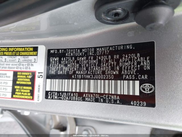 Toyota Camry Le Image 2