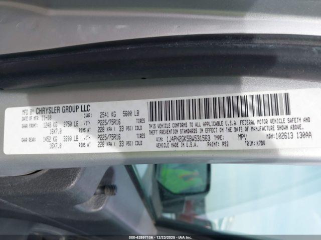 Jeep Liberty Sport Image 13