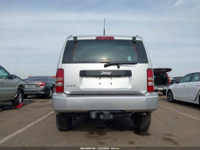 Jeep Liberty Sport Image 15