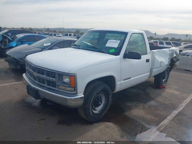 Chevrolet C2500 Cheyenne Image 16