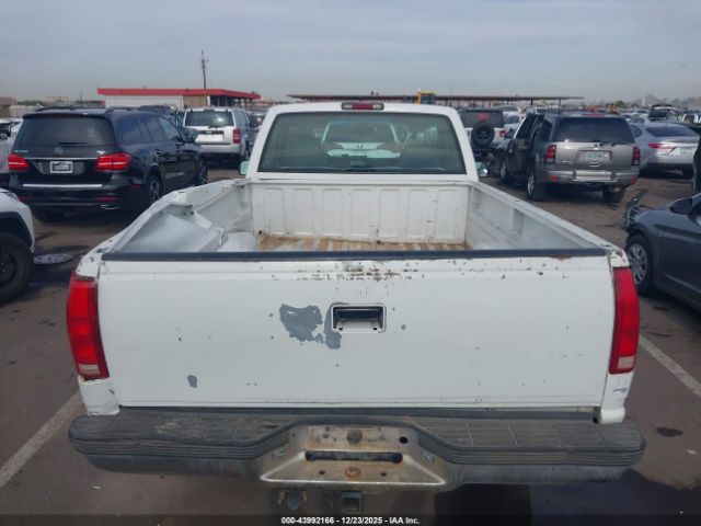 Chevrolet C2500 Cheyenne Image 4