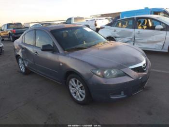  Salvage Mazda Mazda3