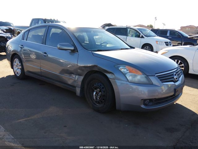 Nissan Altima 2.5 S Image 8