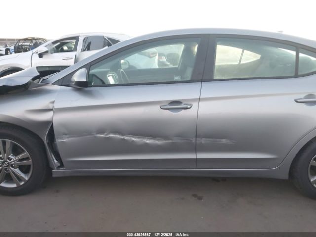 Hyundai ELANTRA Se Image 15