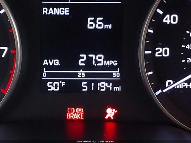 Hyundai ELANTRA Se Image 13