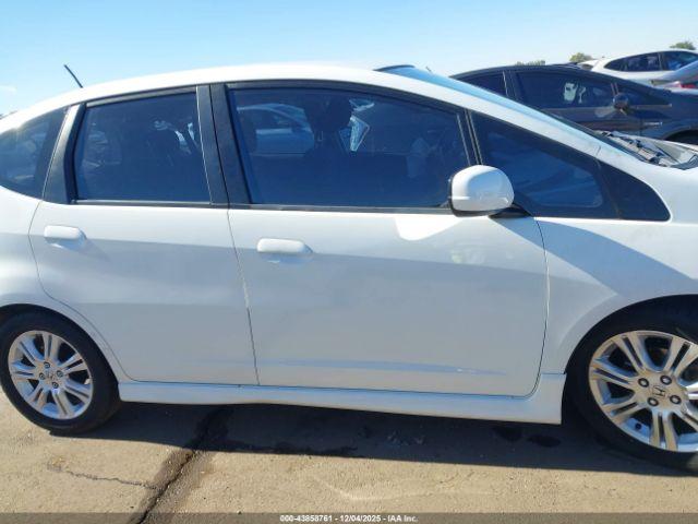 Honda Fit Sport Image 14