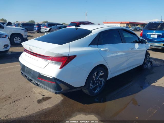 Hyundai ELANTRA Sel Convenience Image 11