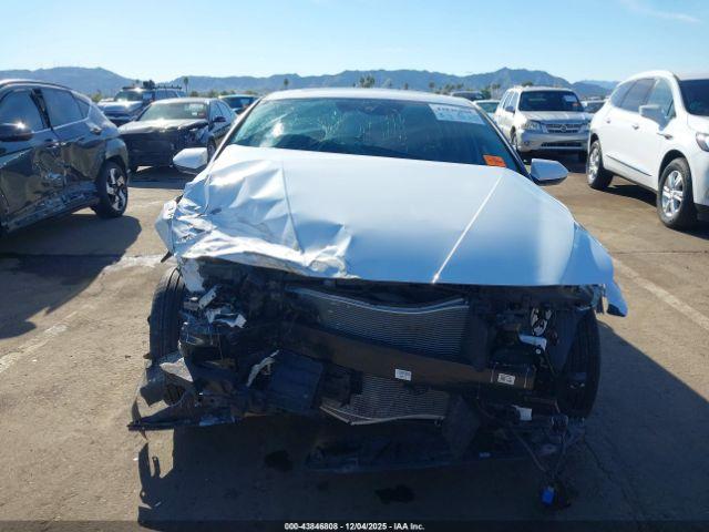 Hyundai ELANTRA Sel Convenience Image 6