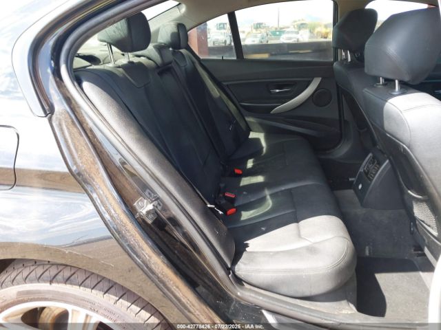 BMW 3 Series Image 9