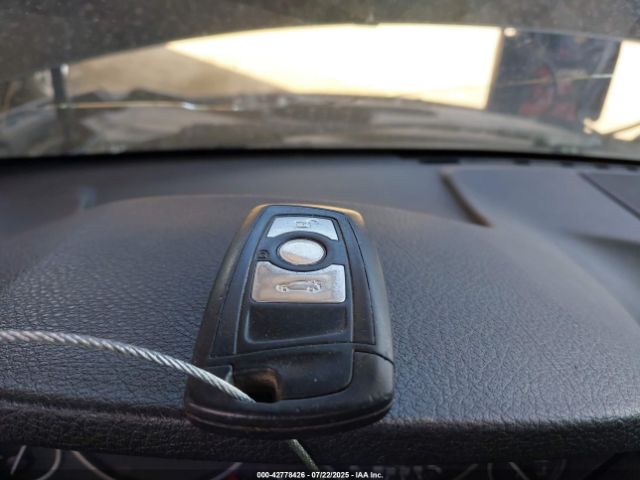 BMW 3 Series Image 10