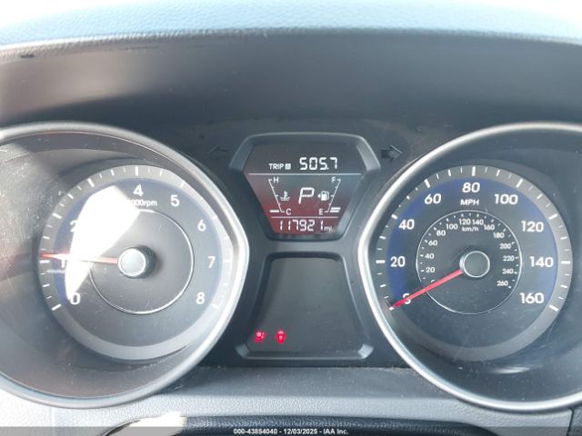 Hyundai ELANTRA Se Image 6