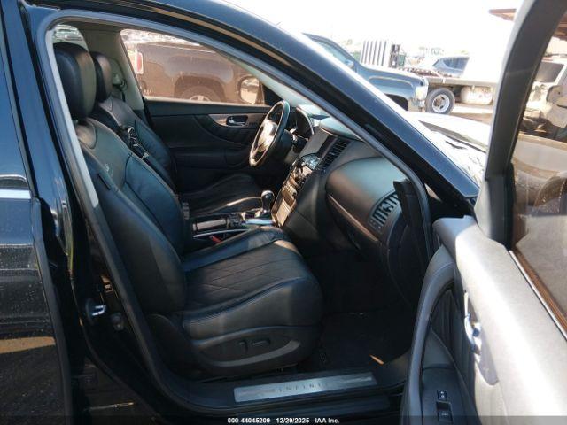 INFINITI Fx Image 5