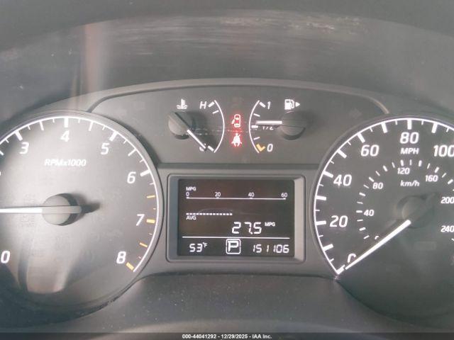 Nissan Sentra S Image 7