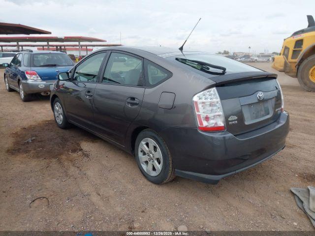 Toyota Prius Image 6