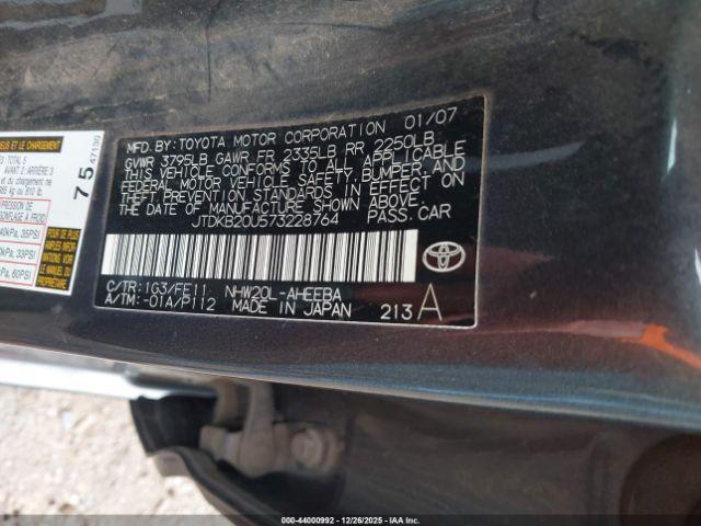 Toyota Prius Image 8