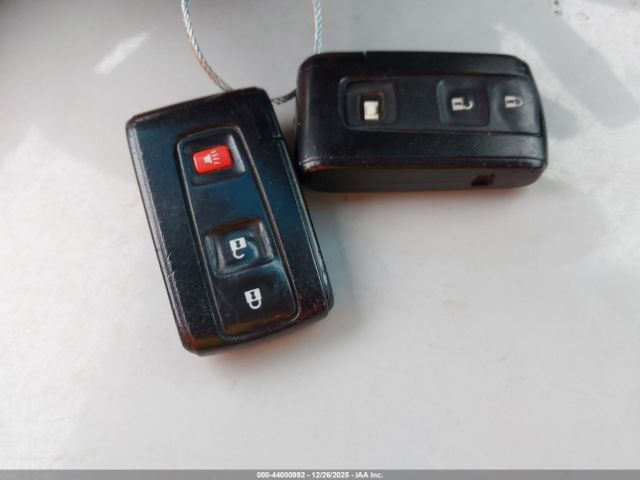 Toyota Prius Image 10