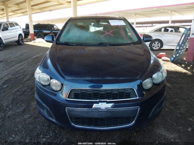 Chevrolet Sonic Ls Auto Image 4