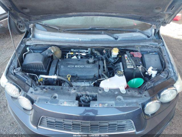 Chevrolet Sonic Ls Auto Image 6