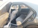 Toyota Camry Le Image 5