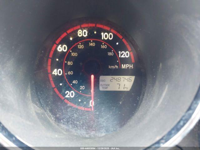 Pontiac Vibe Image 7