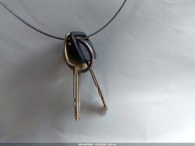 Pontiac Vibe Image 10