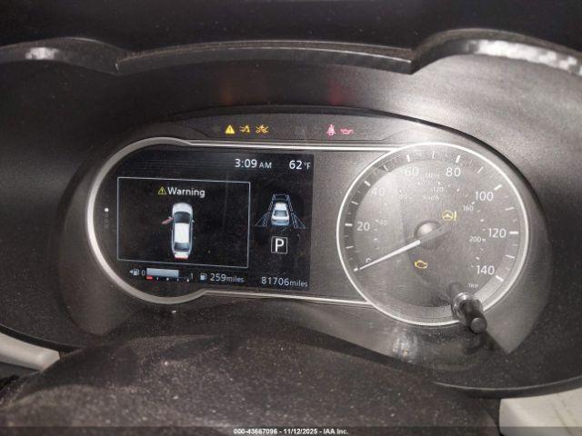 Nissan Versa Sv Xtronic Cvt Image 7