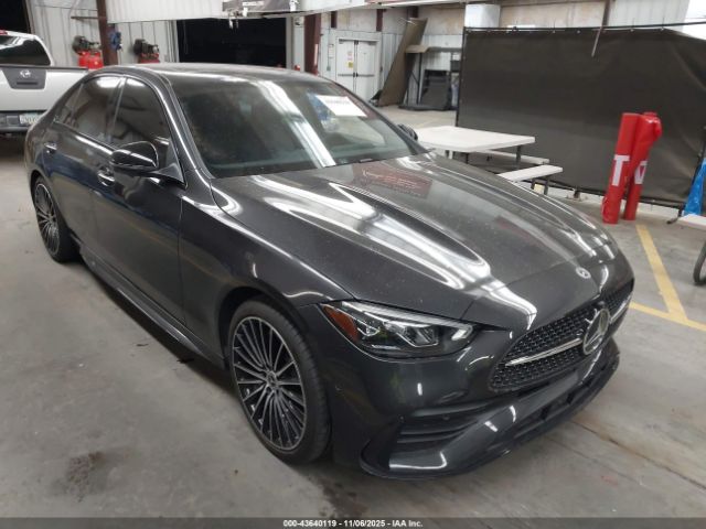 Mercedes-Benz C-Class Image 1